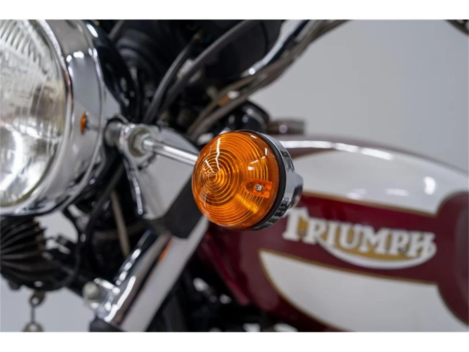 1975 Triumph Trident - Image 15 of 31