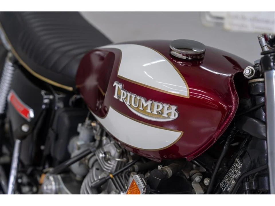 1975 Triumph Trident - Image 10 of 31