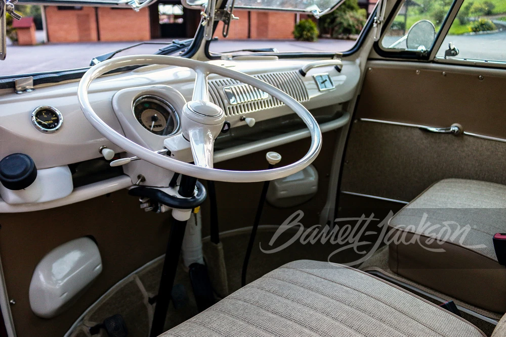 1975 Volkswagen Split-Window Bus - Image 19 of 22