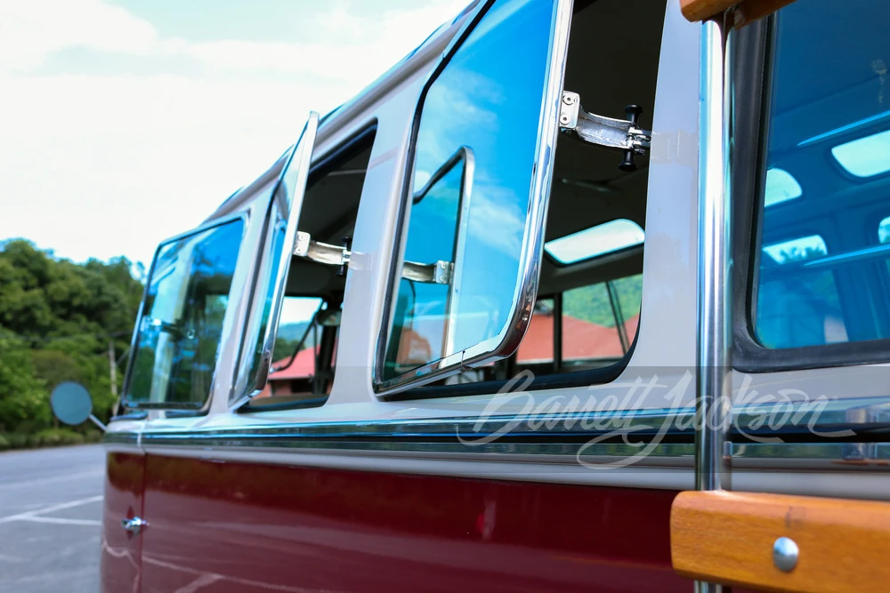 1975 Volkswagen Split-Window Bus - Image 12 of 22