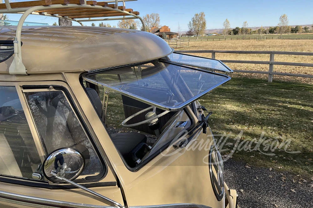 1975 Volkswagen Split-Window Bus - Image 19 of 20