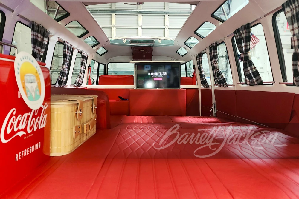 1975 Volkswagen Split-Window Bus - Image 8 of 24