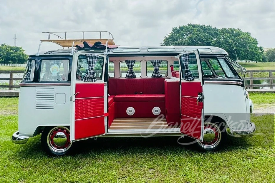 1975 Volkswagen Split-Window Bus - Image 11 of 24