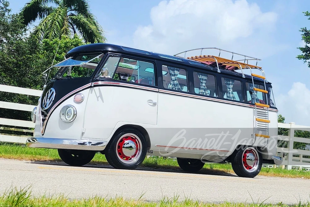 1975 Volkswagen Split-Window Bus - Image 16 of 24
