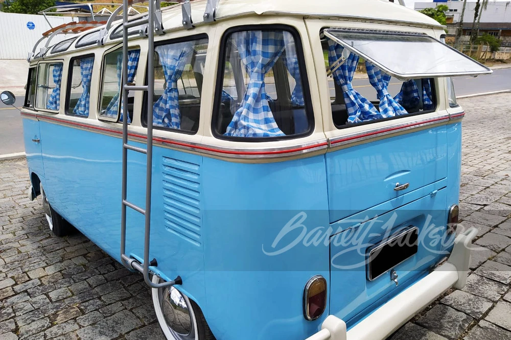 1975 Volkswagen Split-Window Bus - Image 2 of 8