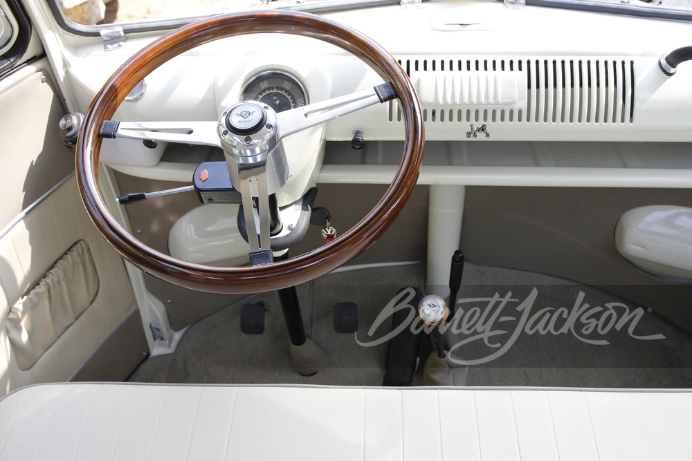 1975 Volkswagen Split-Window Bus - Image 7 of 10