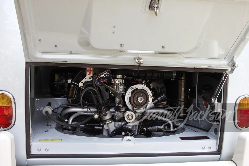 1975 Volkswagen Split-Window Bus - Image 8 of 10