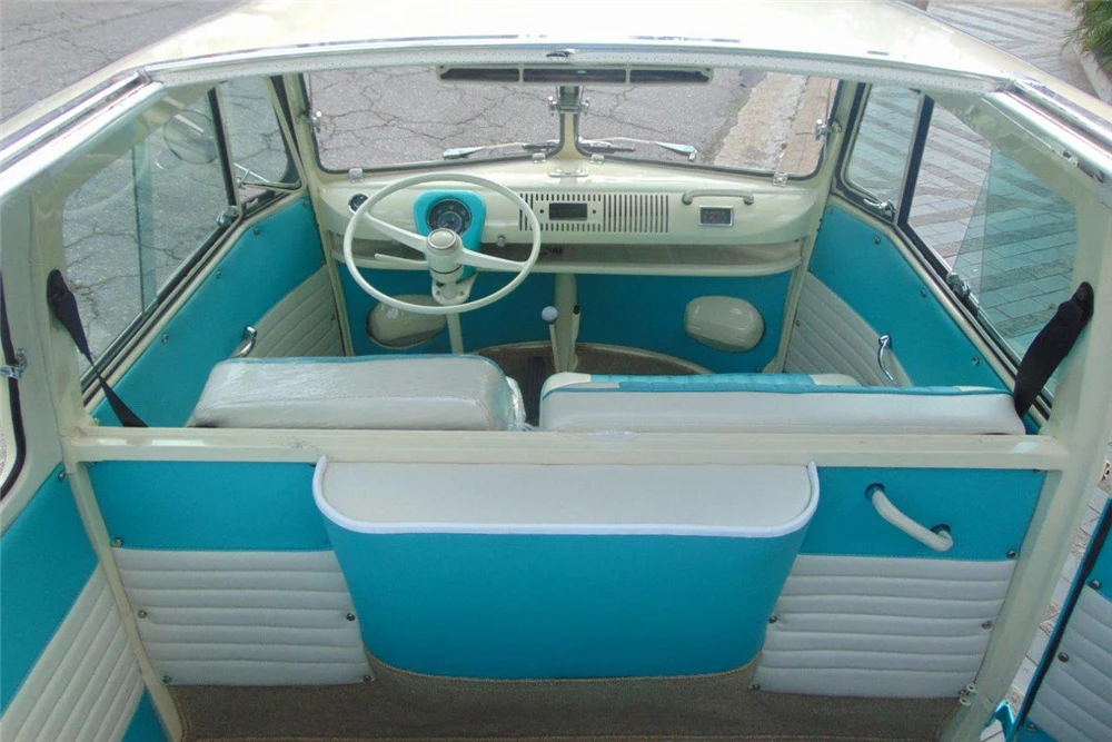 1975 Volkswagen Split-Window Bus - Image 4 of 8
