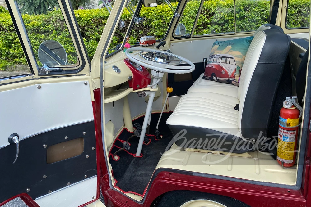 1975 Volkswagen Split-Window Bus - Image 4 of 27