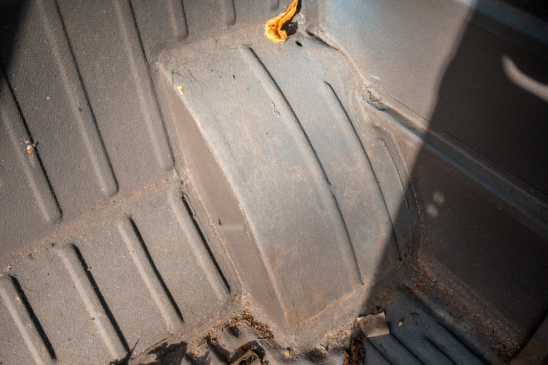 1975 Volkswagen Split-Window Bus - Image 20 of 31
