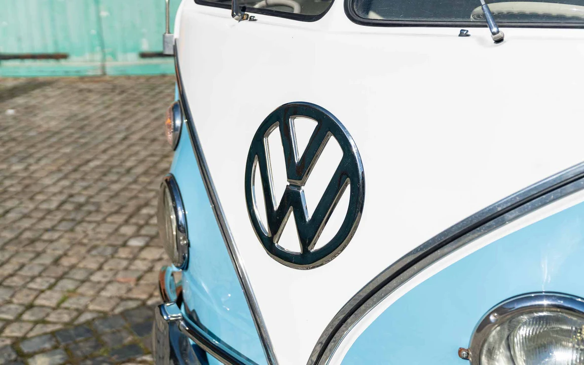 1975 Volkswagen Split-Window Camper - Image 20 of 31