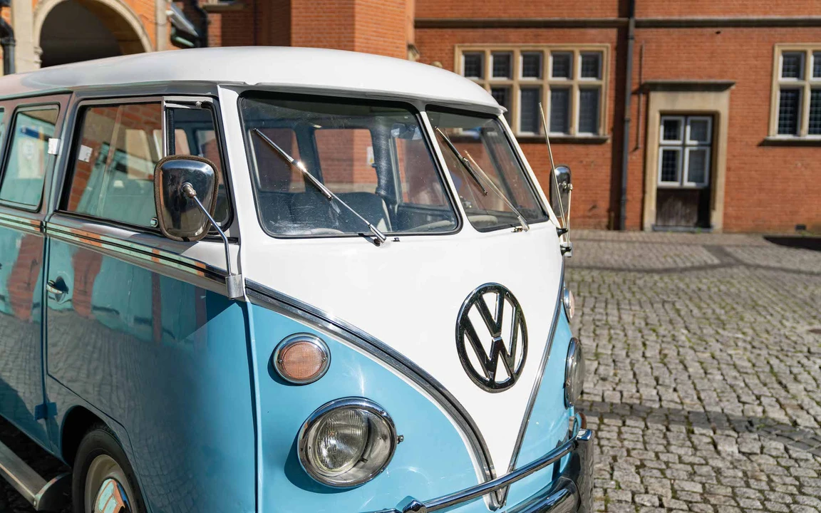 1975 Volkswagen Split-Window Camper - Image 27 of 31