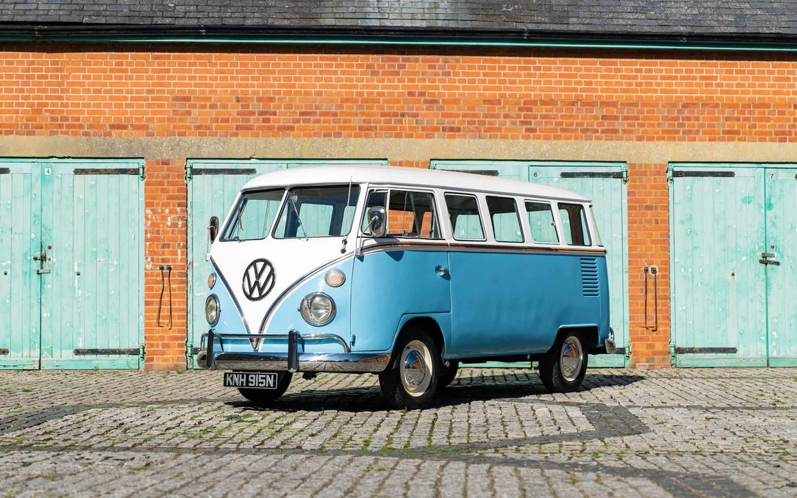 1975 Volkswagen Split-Window Camper - Image 11 of 31