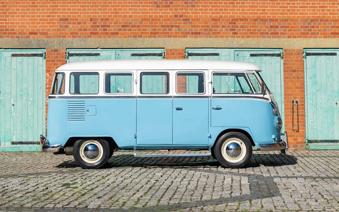 1975 Volkswagen Split-Window Camper - Image 9 of 31