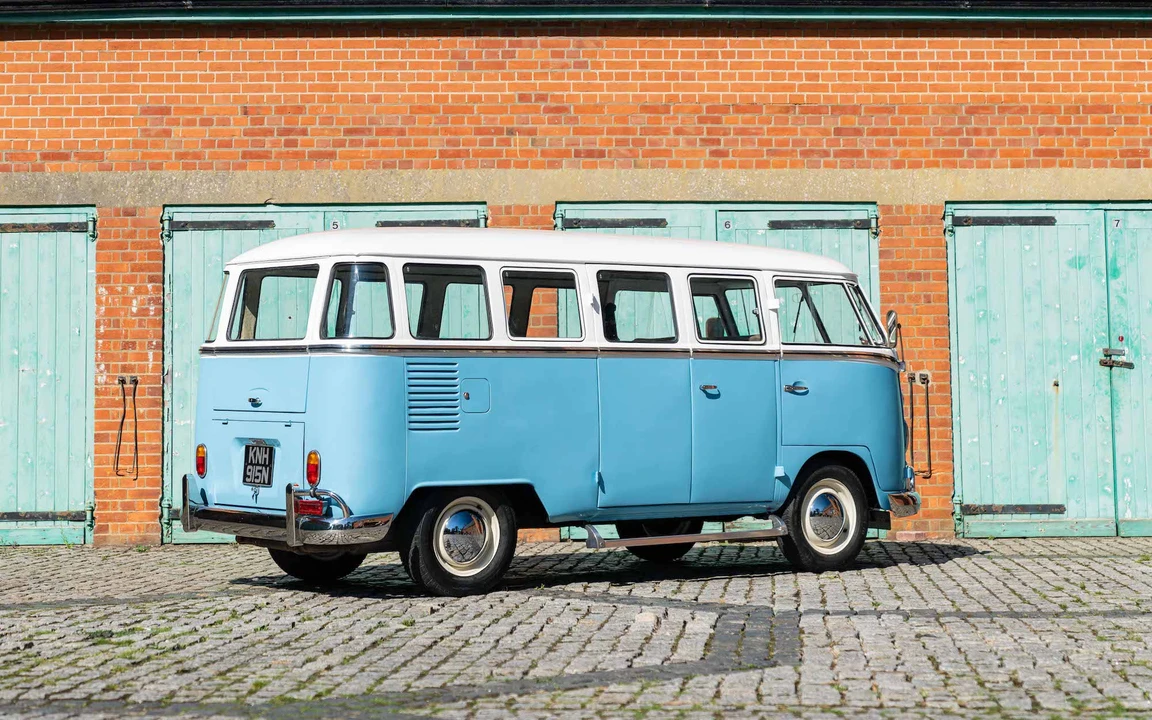 1975 Volkswagen Split-Window Camper - Image 16 of 31