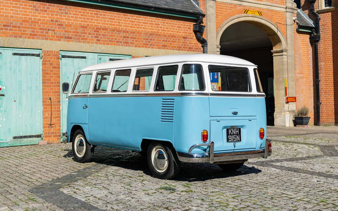 1975 Volkswagen Split-Window Camper - Image 6 of 31