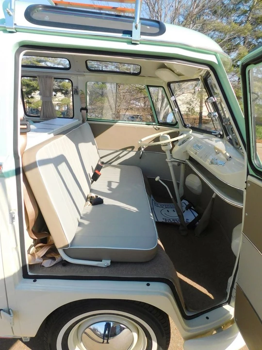 1975 Volkswagen Split-Window Bus - Image 13 of 31