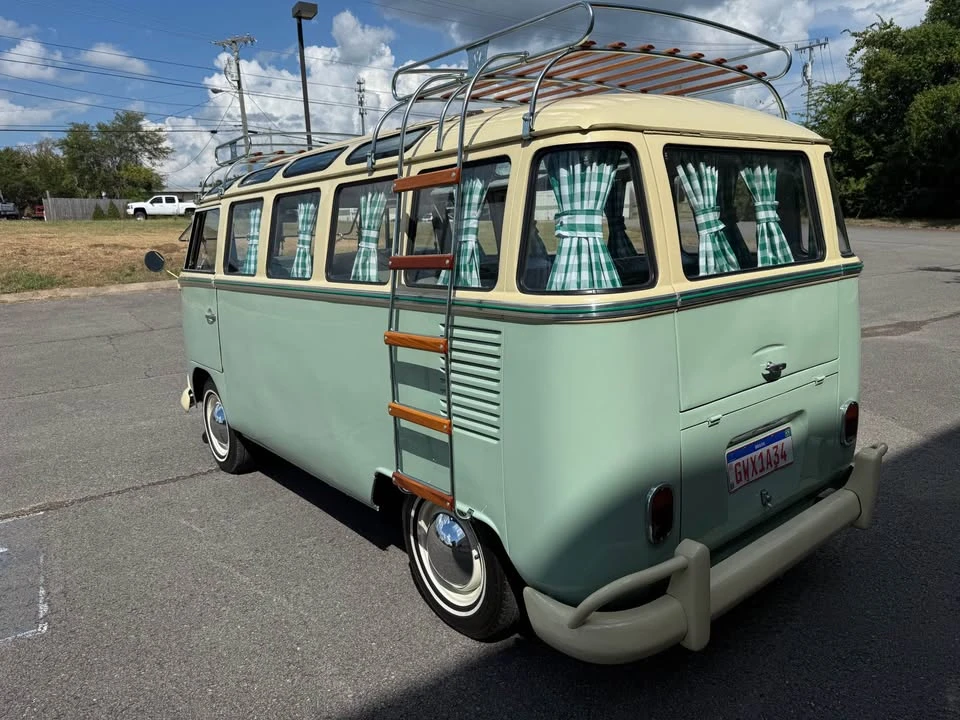 1975 Volkswagen Split-Window Bus - Image 8 of 18