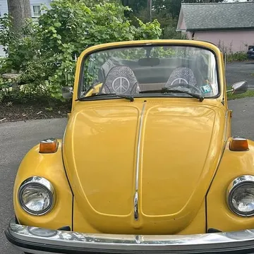 1975 Volkswagen Beetle 1.8T Convertible 2D