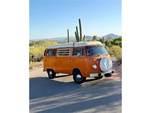 1975 Volkswagen Bus Westfalia Camper