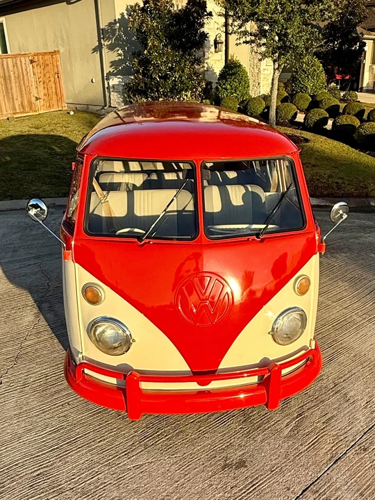 1975 Volkswagen Bay-Window Bus - Image 7 of 31