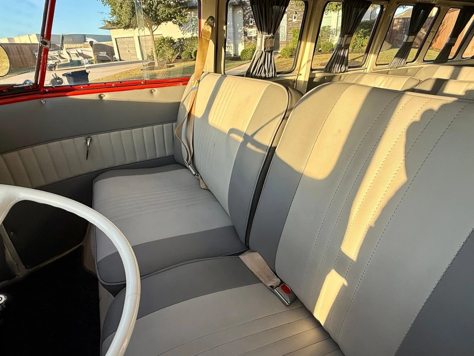1975 Volkswagen Bay-Window Bus - Image 30 of 31