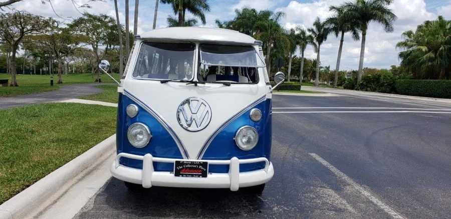 1975 Volkswagen Bay-Window Bus - Image 7 of 12