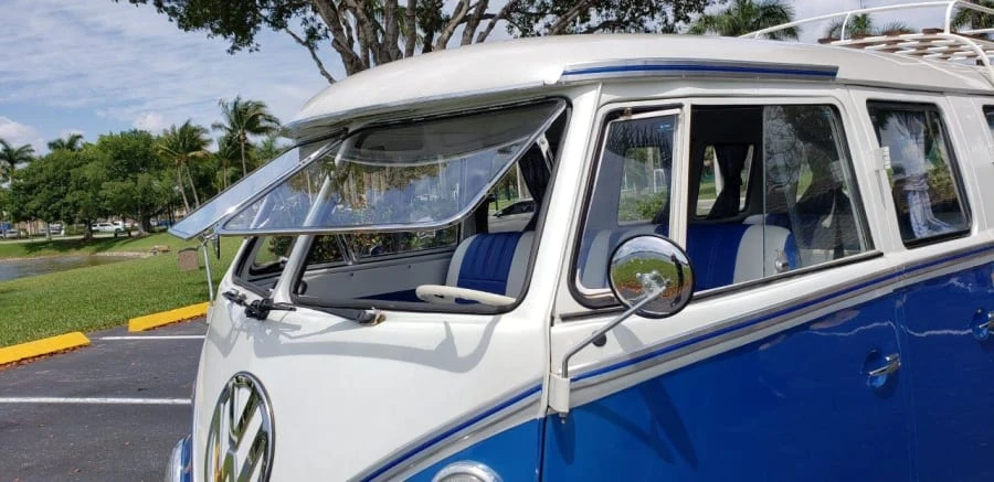 1975 Volkswagen Bay-Window Bus - Image 11 of 12
