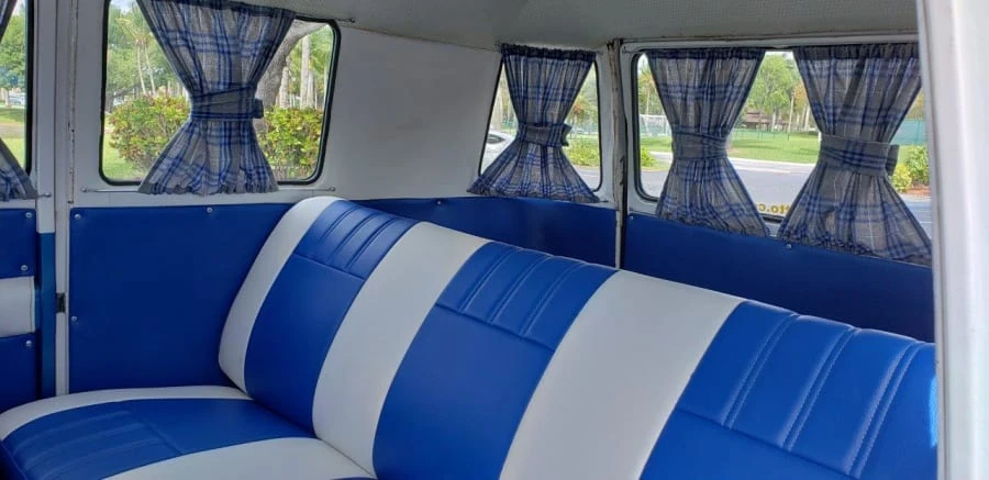 1975 Volkswagen Bay-Window Bus - Image 5 of 12