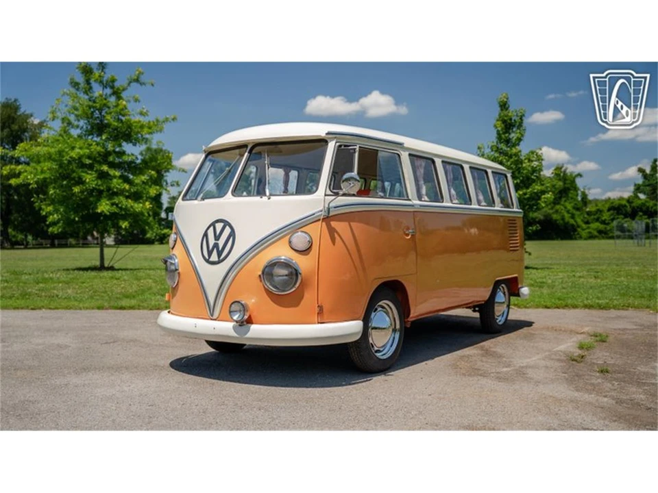 1975 Volkswagen Bay-Window Bus - Image 6 of 31