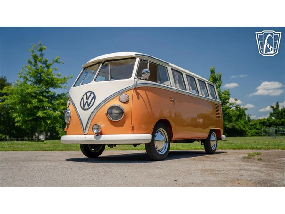 1975 Volkswagen Bay-Window Bus - Image 7 of 31