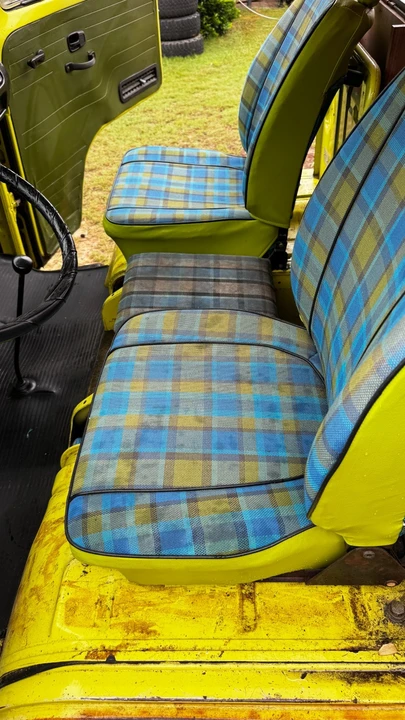 1975 Volkswagen Bay-Window Bus - Image 6 of 20