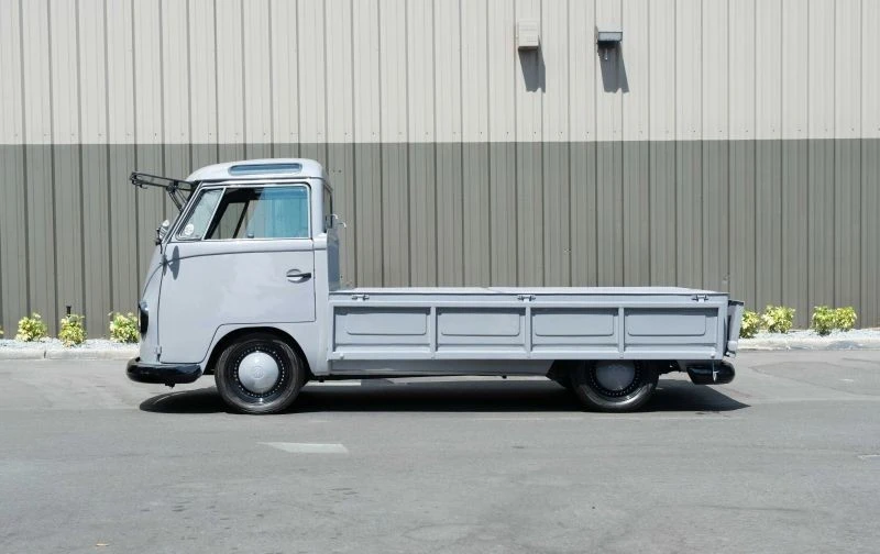 1975 Volkswagen Bay-Window Bus - Image 5 of 19