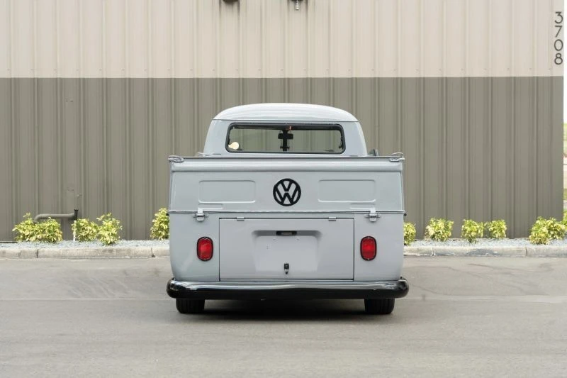 1975 Volkswagen Bay-Window Bus - Image 7 of 19
