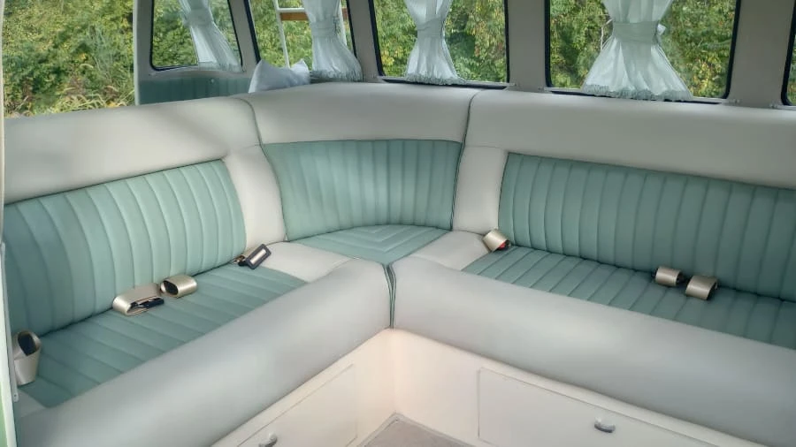 1975 Volkswagen Bay-Window Bus - Image 4 of 26