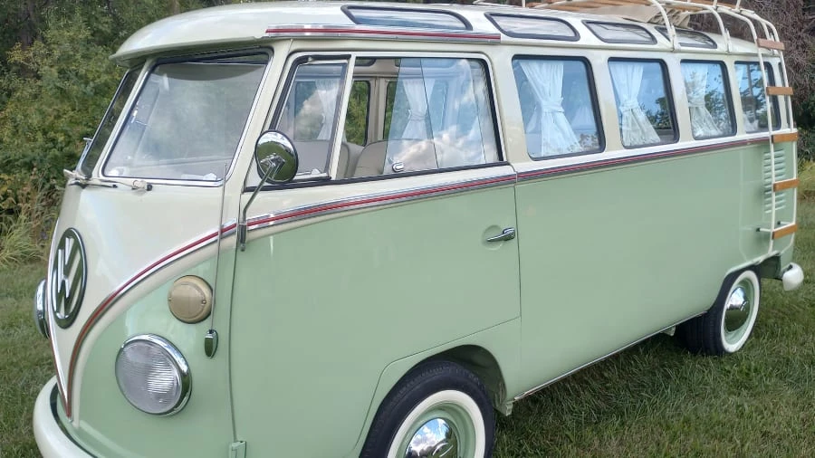1975 Volkswagen Bay-Window Bus - Image 22 of 26