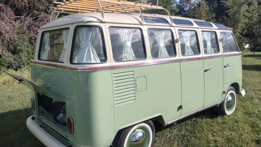 1975 Volkswagen Bay-Window Bus - Image 24 of 26