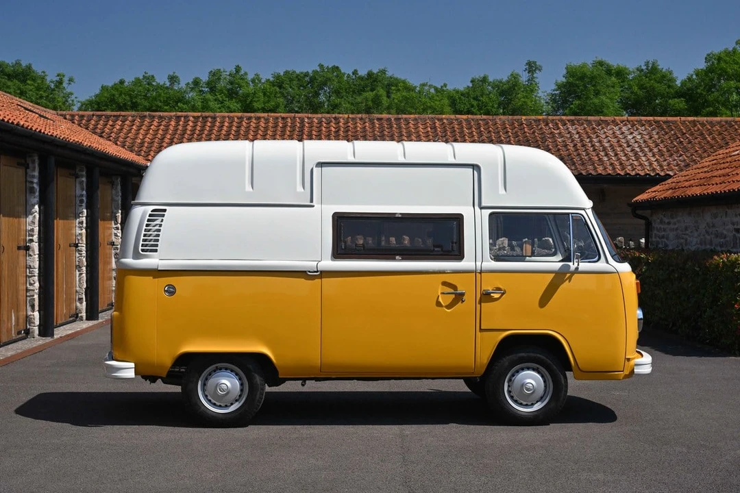 1975 Volkswagen Bay-Window Camper - Image 8 of 31