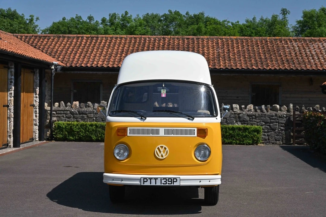 1975 Volkswagen Bay-Window Camper - Image 2 of 31