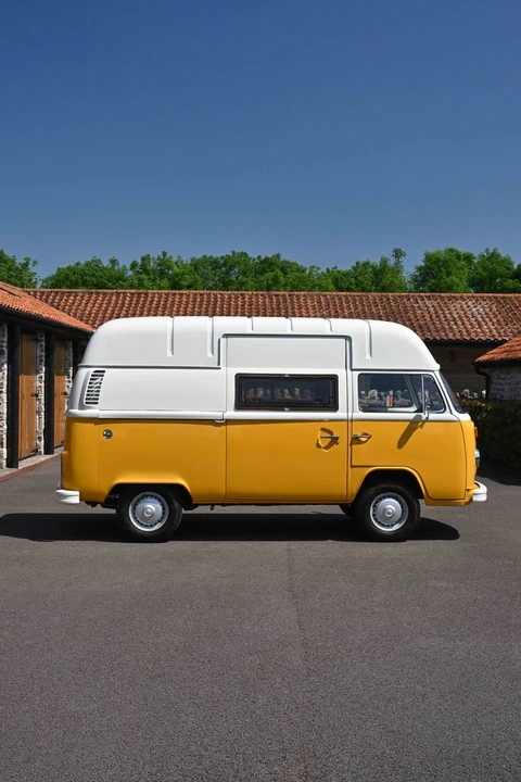 1975 Volkswagen Bay-Window Camper - Image 15 of 31
