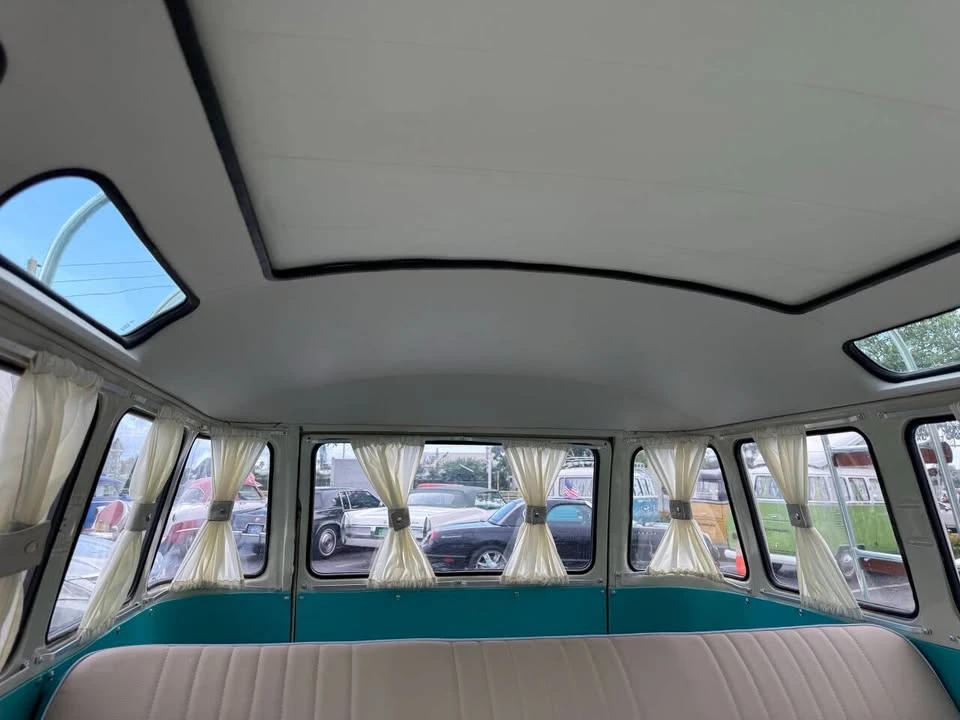 1975 Volkswagen Split-Window Bus - Image 18 of 20