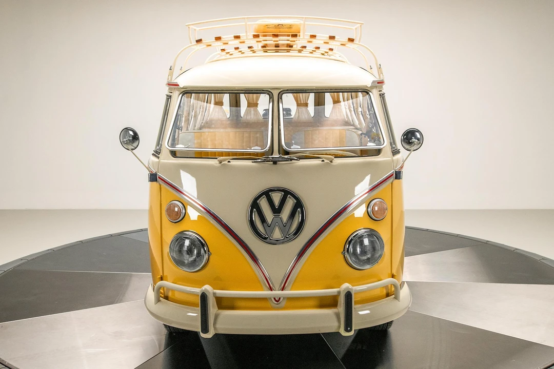 1975 Volkswagen Bay-Window Bus - Image 6 of 31
