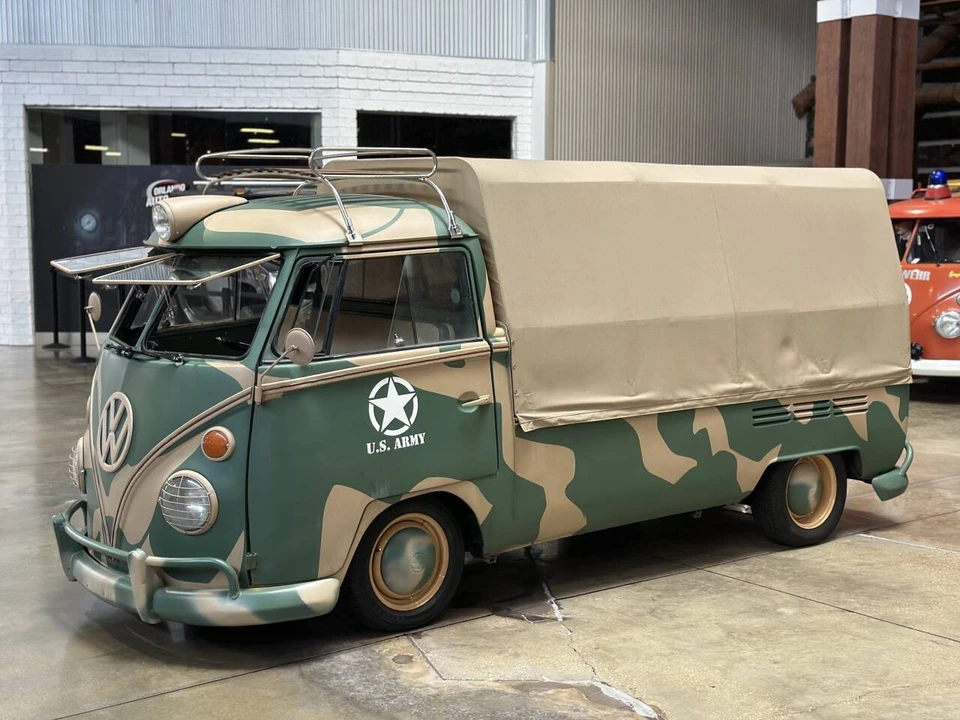 1975 Volkswagen Bay-Window Bus - Image 2 of 21