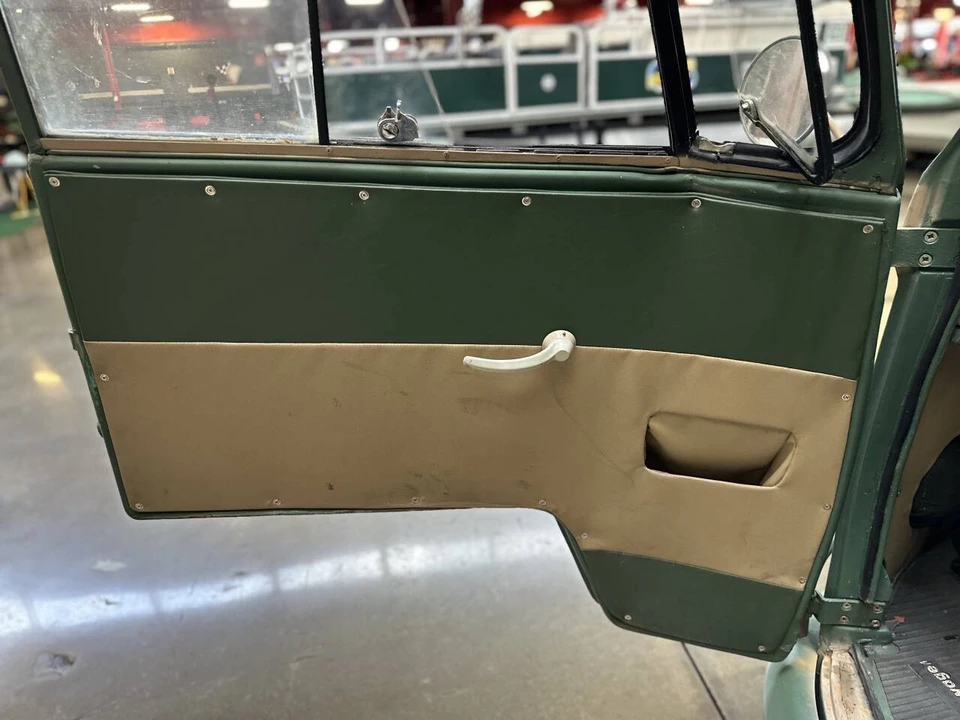 1975 Volkswagen Bay-Window Bus - Image 15 of 21