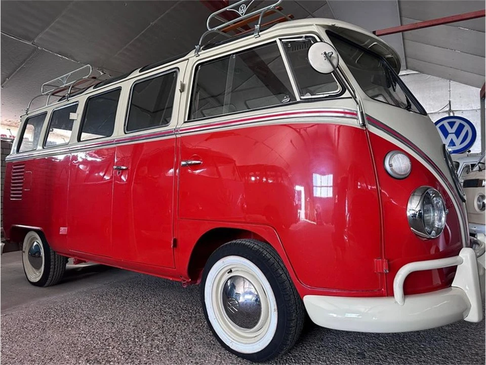 1975 Volkswagen Split-Window Bus - Image 2 of 25