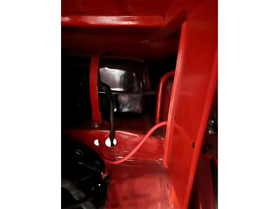 1975 Volkswagen Split-Window Bus - Image 14 of 25