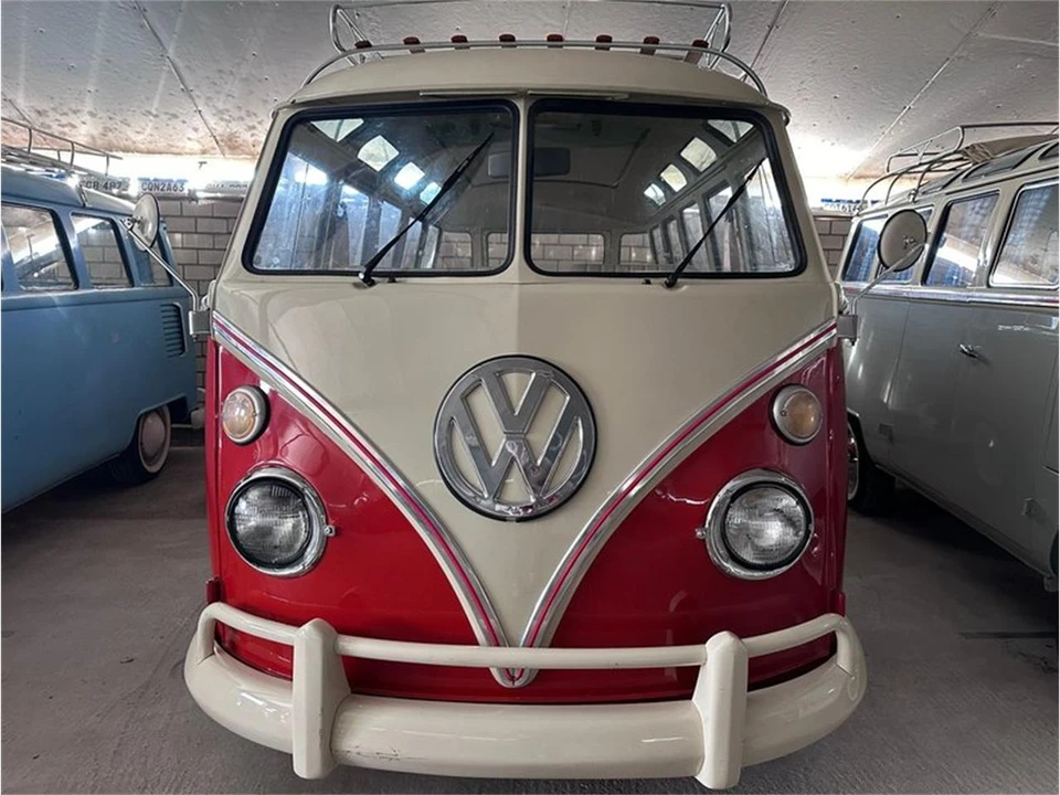 1975 Volkswagen Split-Window Bus - Image 4 of 25