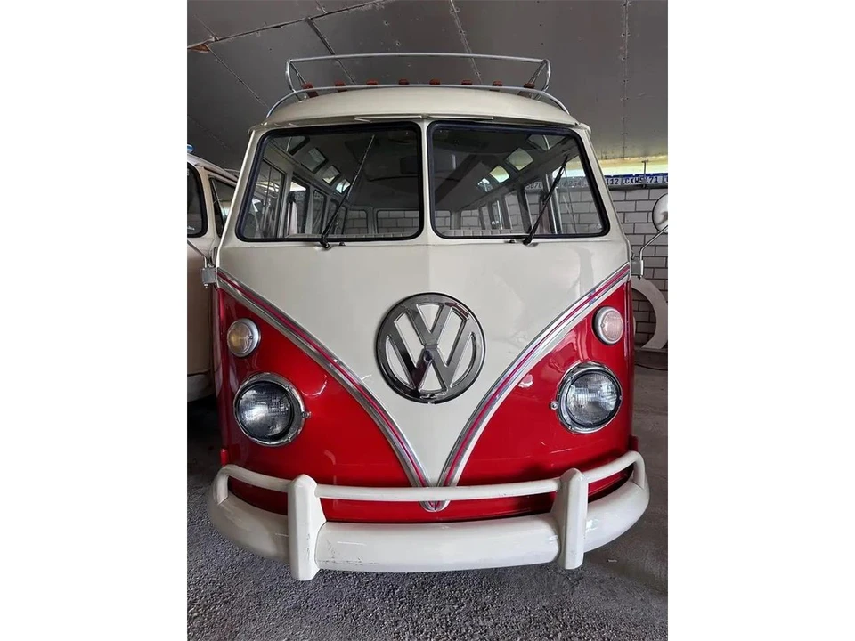 1975 Volkswagen Split-Window Bus - Image 5 of 25
