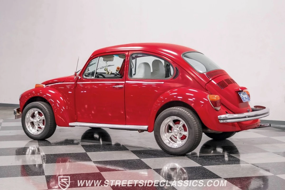 1975 Volkswagen Super Beetle - Image 6 of 12