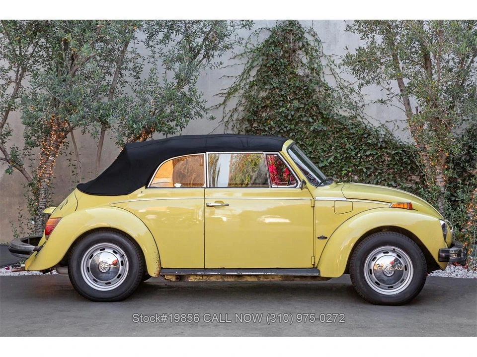 1975 Volkswagen Super Beetle - Image 10 of 31